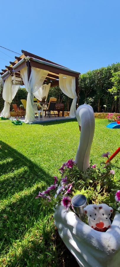 'The Swan' Amazing Cottage With Patio And Jacuzzi Nea Makri Luaran gambar